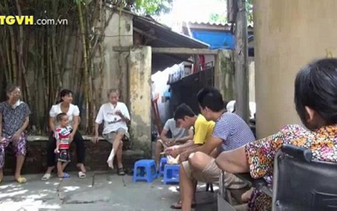 Cận cảnh tình người ở “xóm chạy thận nhân tạo”